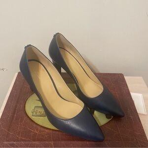 Michael Kors Blue Heels Elegant Design size 10M